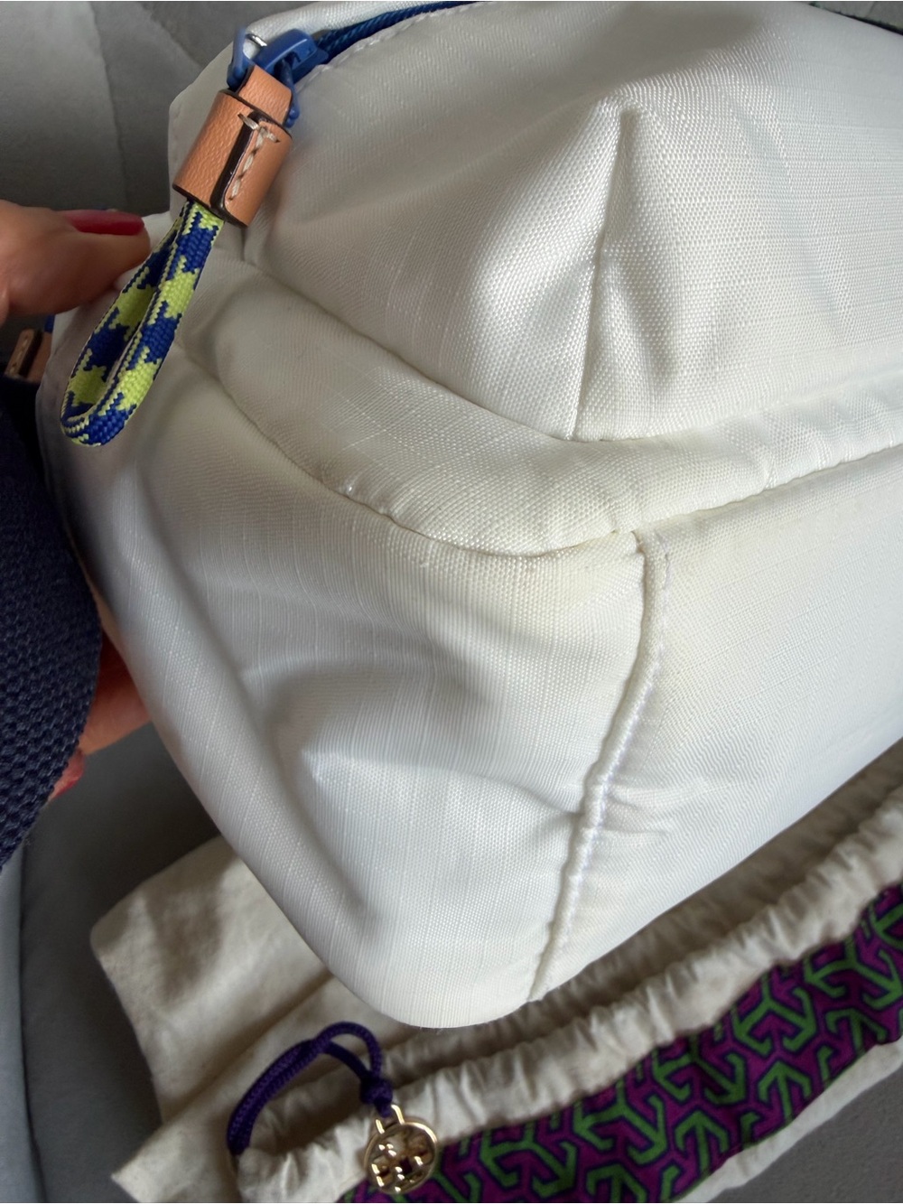 Tory Burch White Nylon Crossbody Bag with Navy Strap and Green Logo Patch - Picture 12 of 16